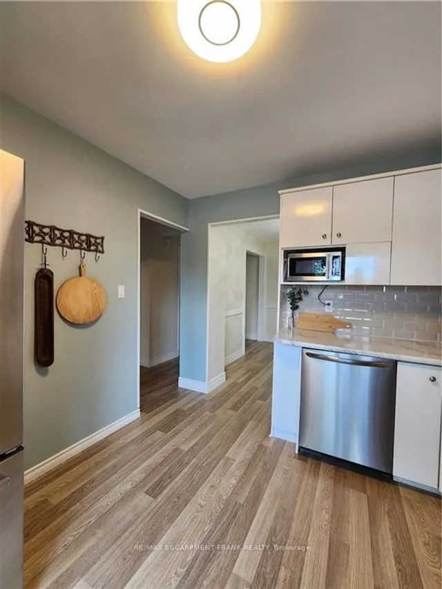 Additional property image - 1115 Paramount Dr Unit 103
