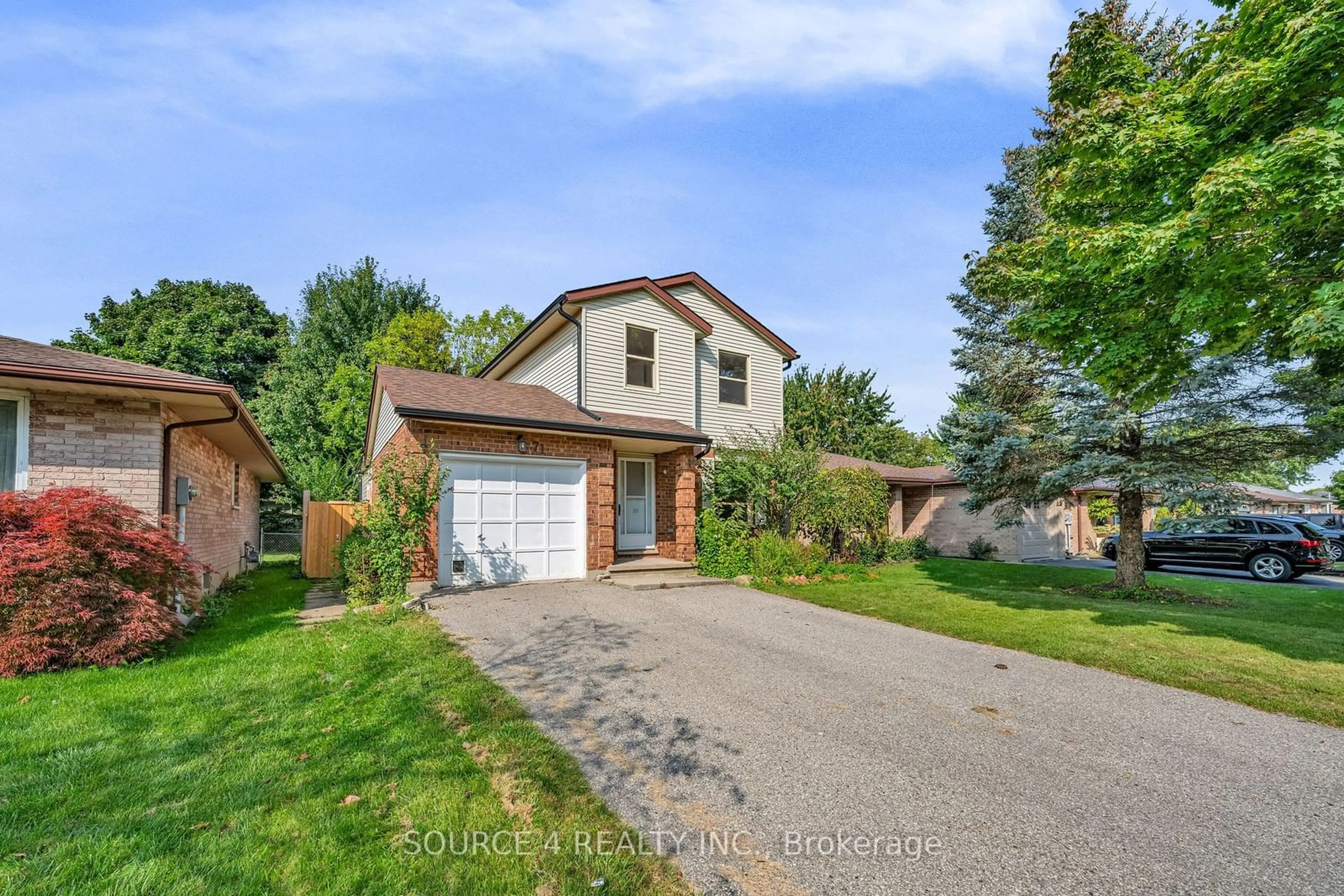 Frontside or backside of a home for 71 Clara Cres, London Ontario N6E 3G4