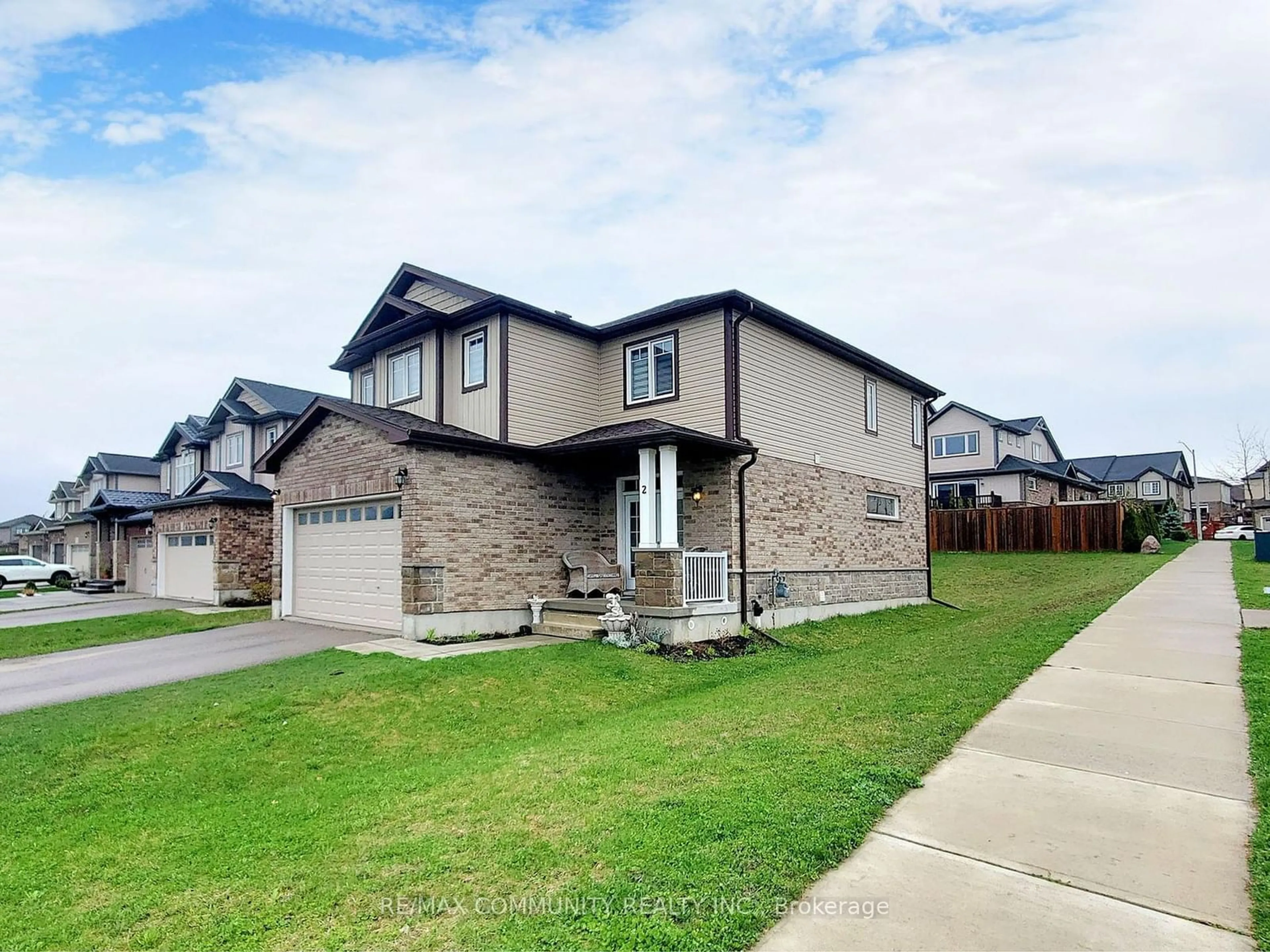 Frontside or backside of a home, the street view for 2 Castlebay St, Kitchener Ontario N2R 0G5