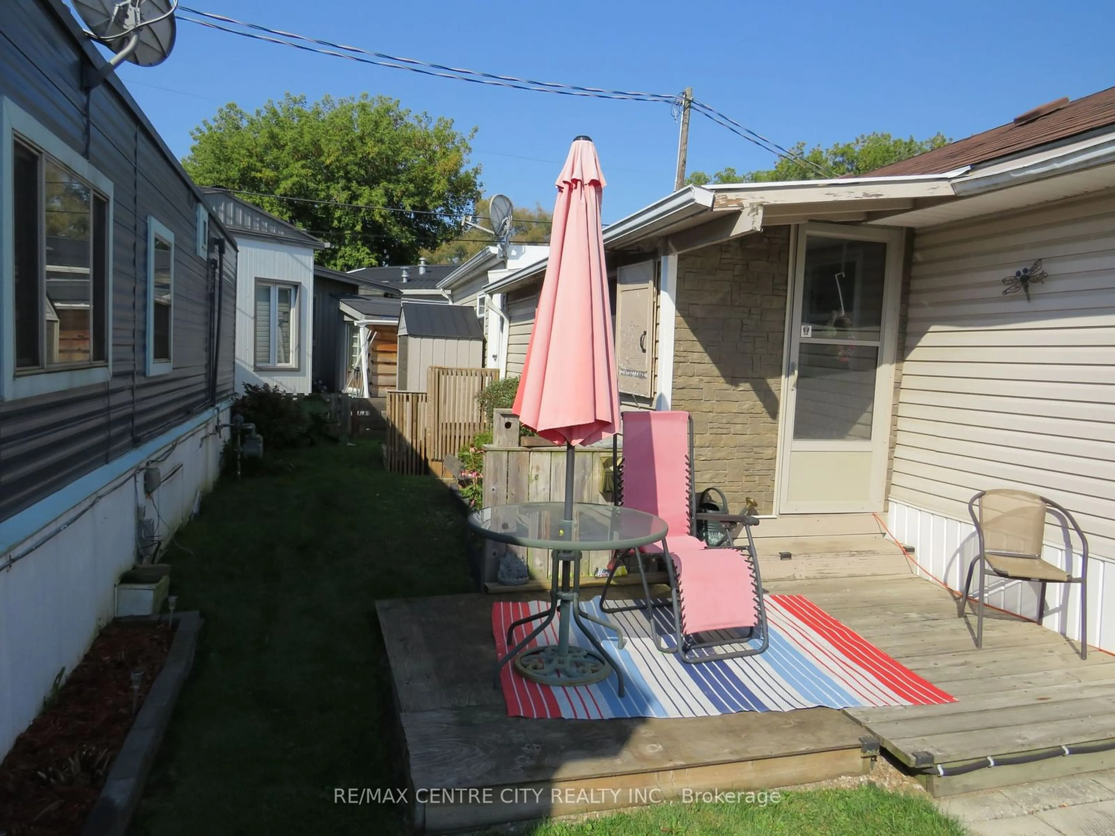 Patio for 198 Springbank Dr #29, London Ontario N6J 1G1