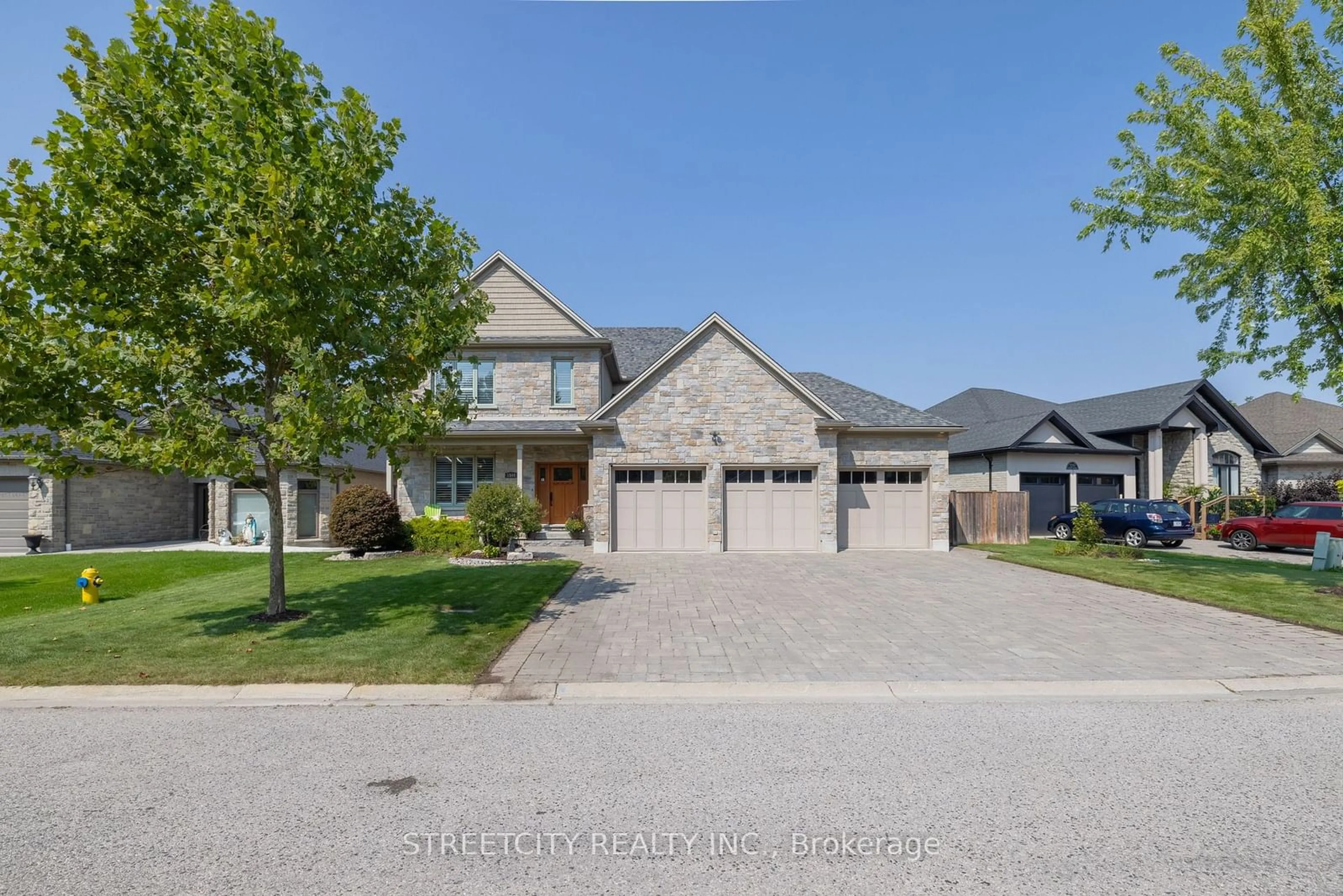 Frontside or backside of a home for 1544 Privet Pl, London Ontario N5X 0E7