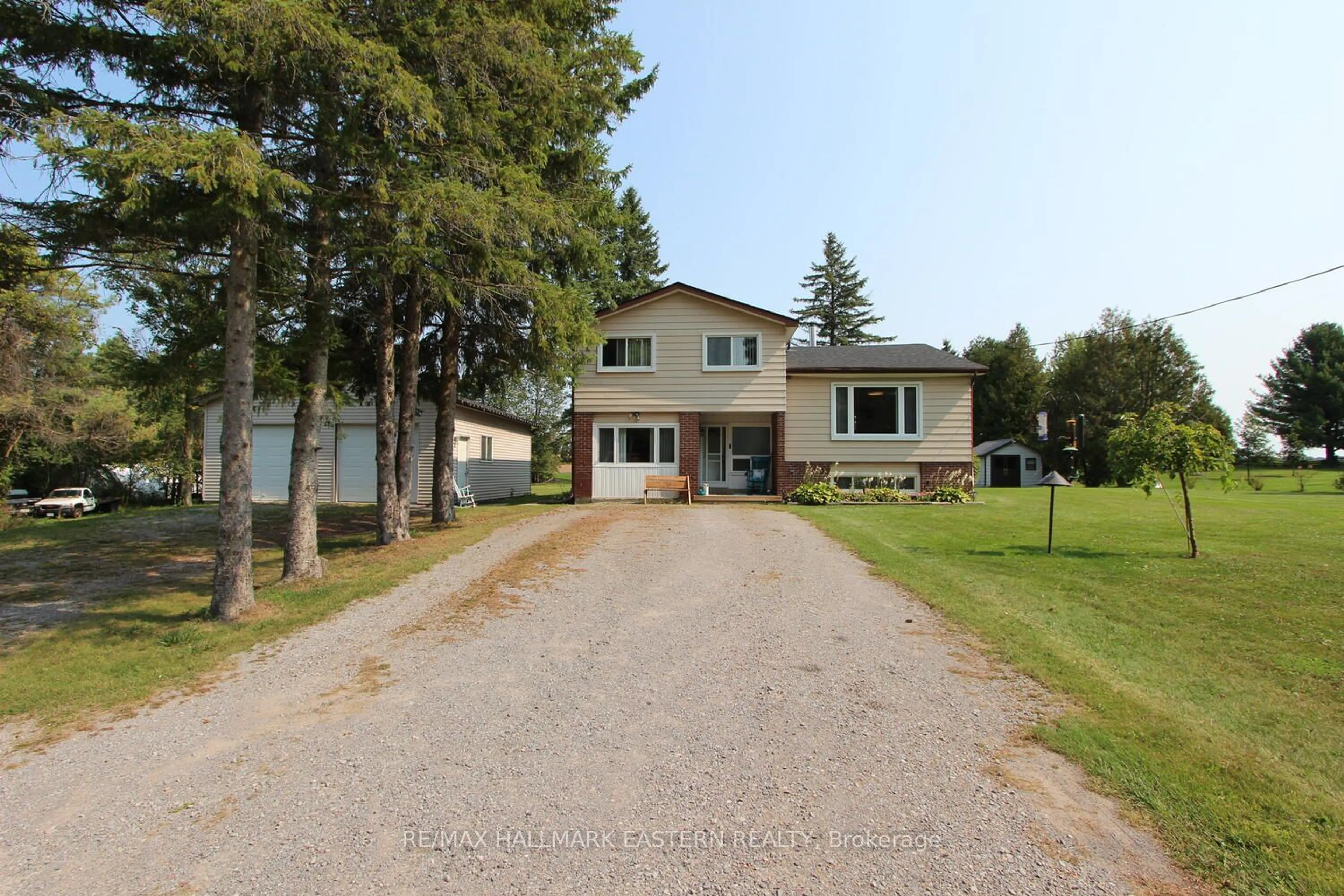 Frontside or backside of a home, cottage for 1387 Vista Cres, Cavan Monaghan Ontario K0L 1V0