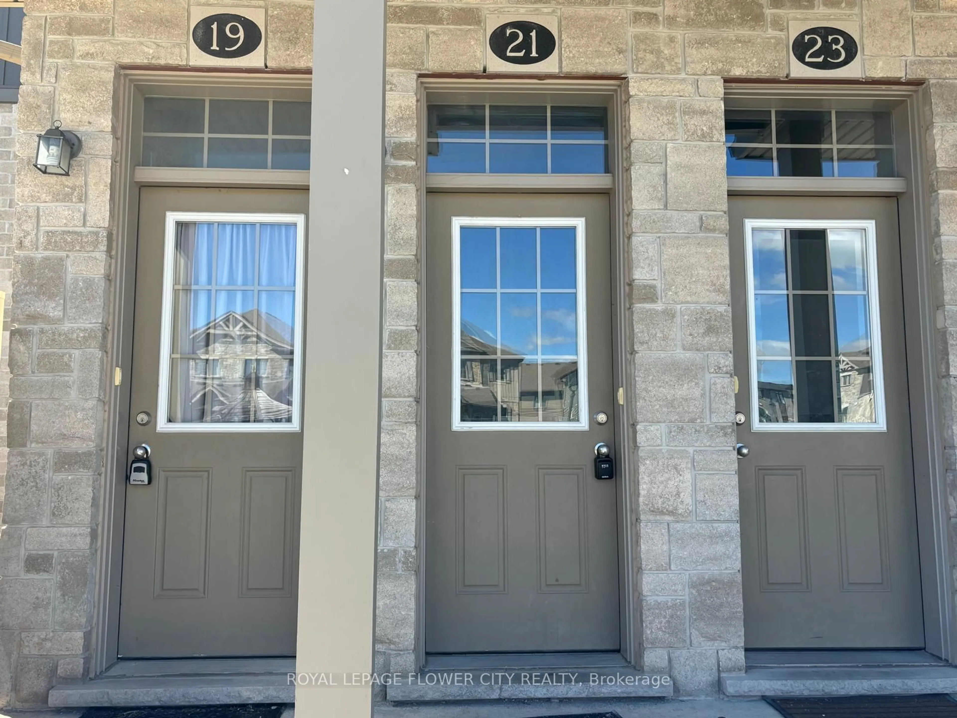 Indoor entryway, cement floor for 3200 Singleton Ave #21, London Ontario N6L 0C7