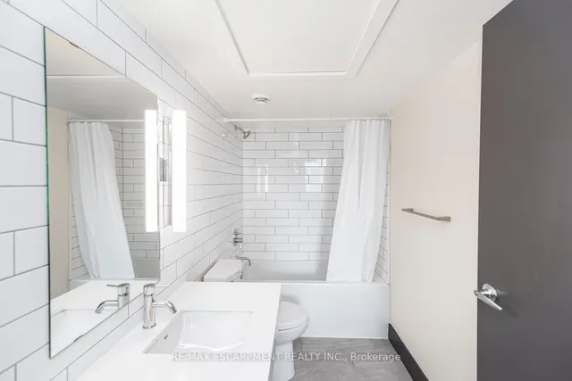 Additional property image - 121 King St Unit 501