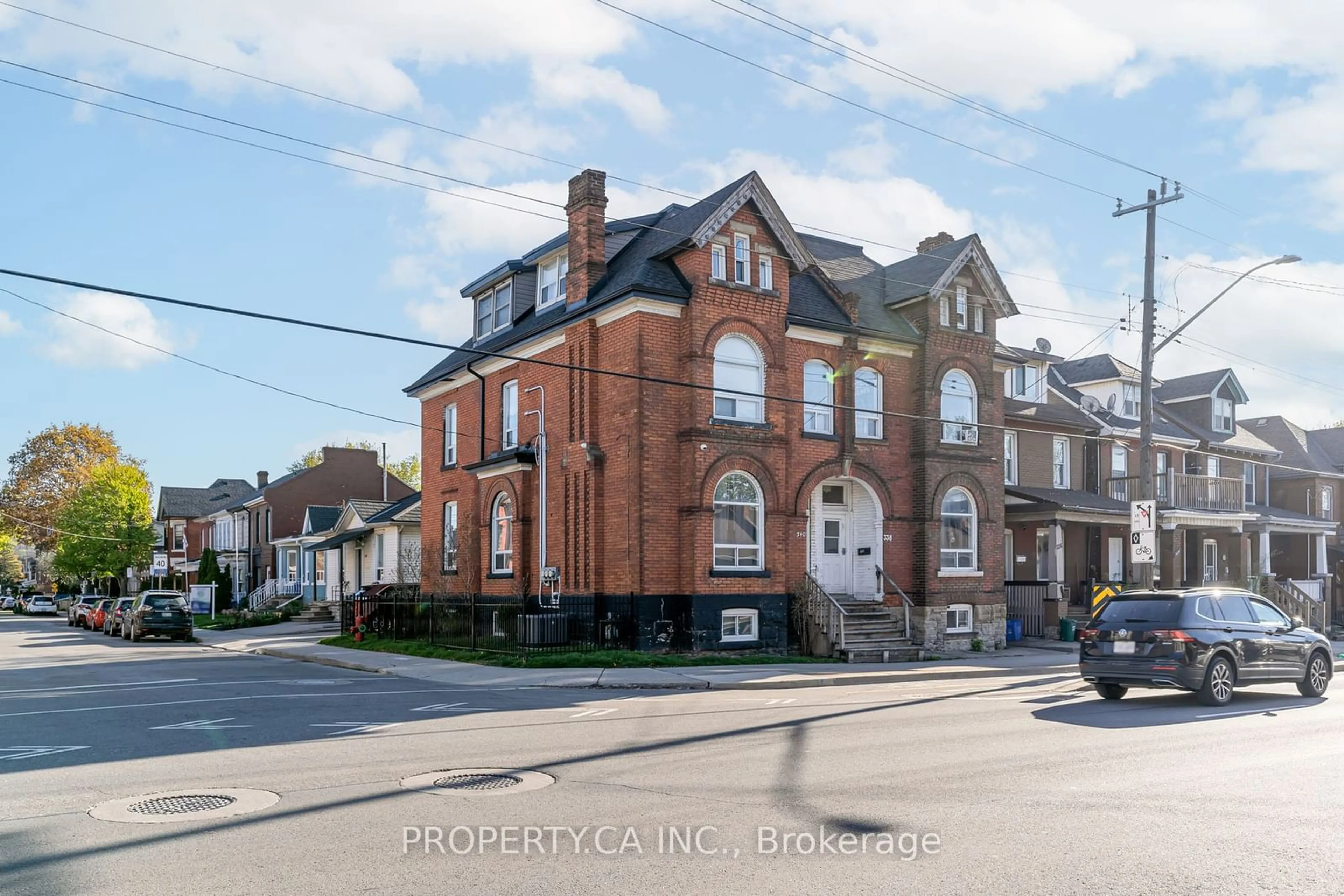 Street view for 340 Cannon St, Hamilton Ontario L8L 2B9