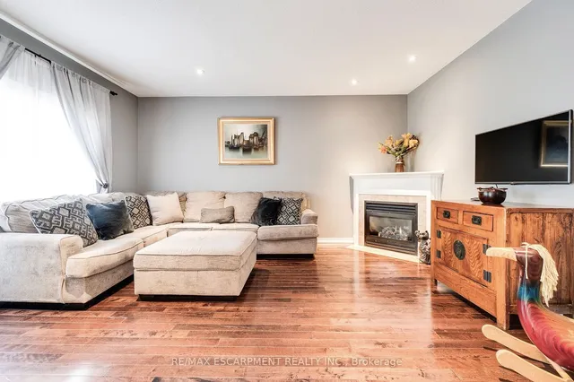 Additional property image - 72 Sidney Cres