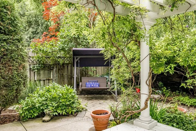 Additional property image - 4 Knollwood Crt