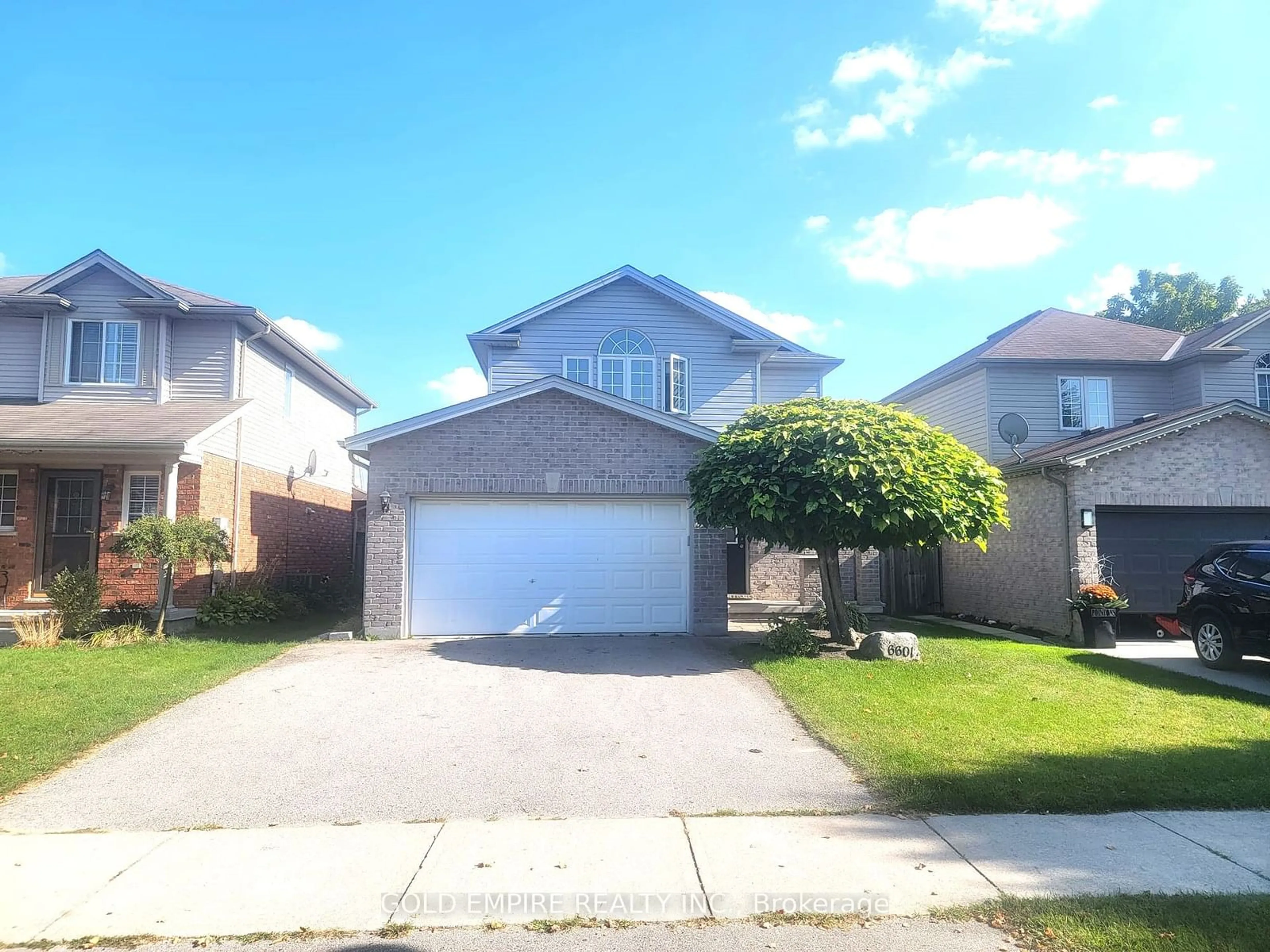 Frontside or backside of a home for 6601 Beattie St, London Ontario N6P 1T8