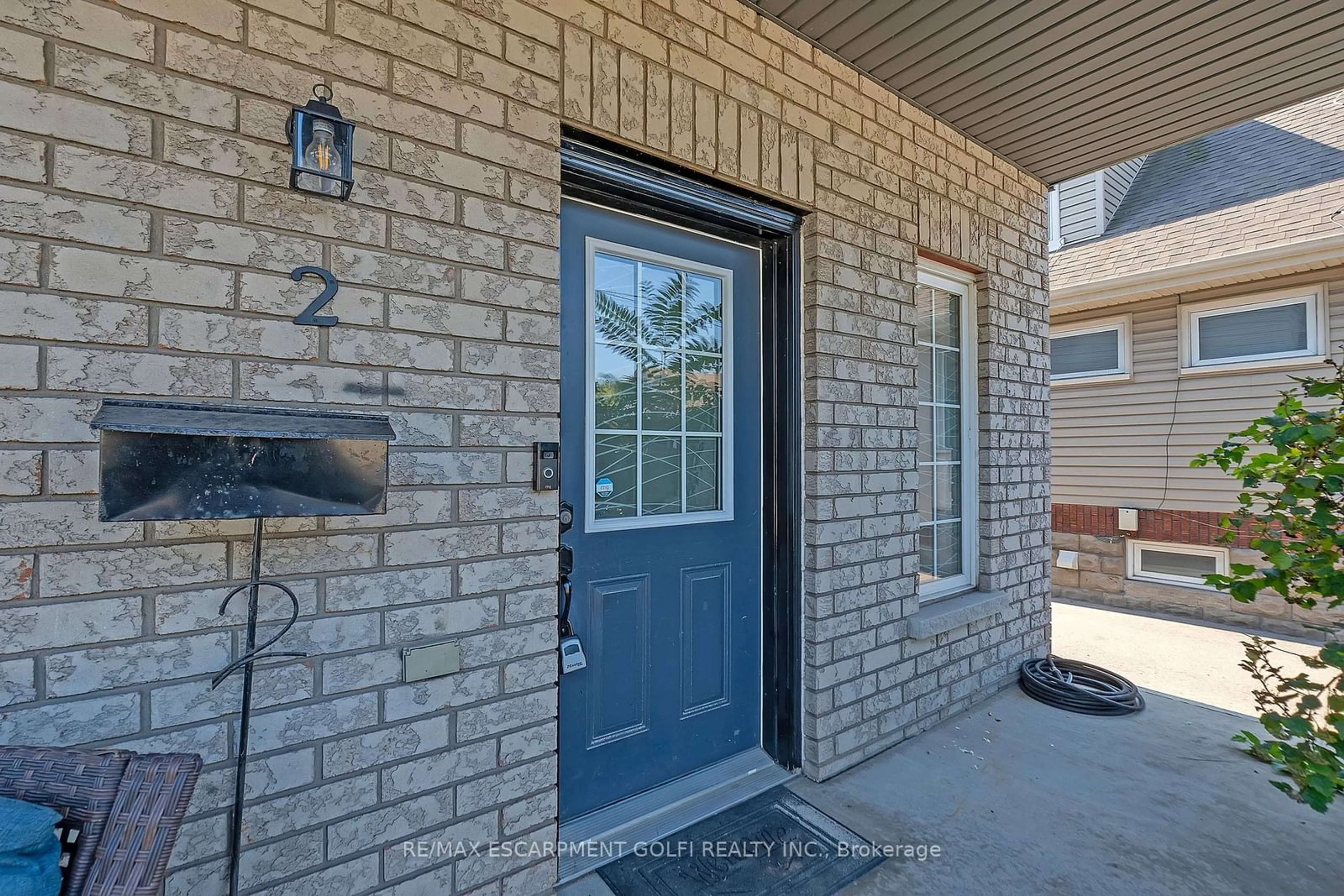 Indoor entryway for 2 Comet Ave, Hamilton Ontario L8H 7E5