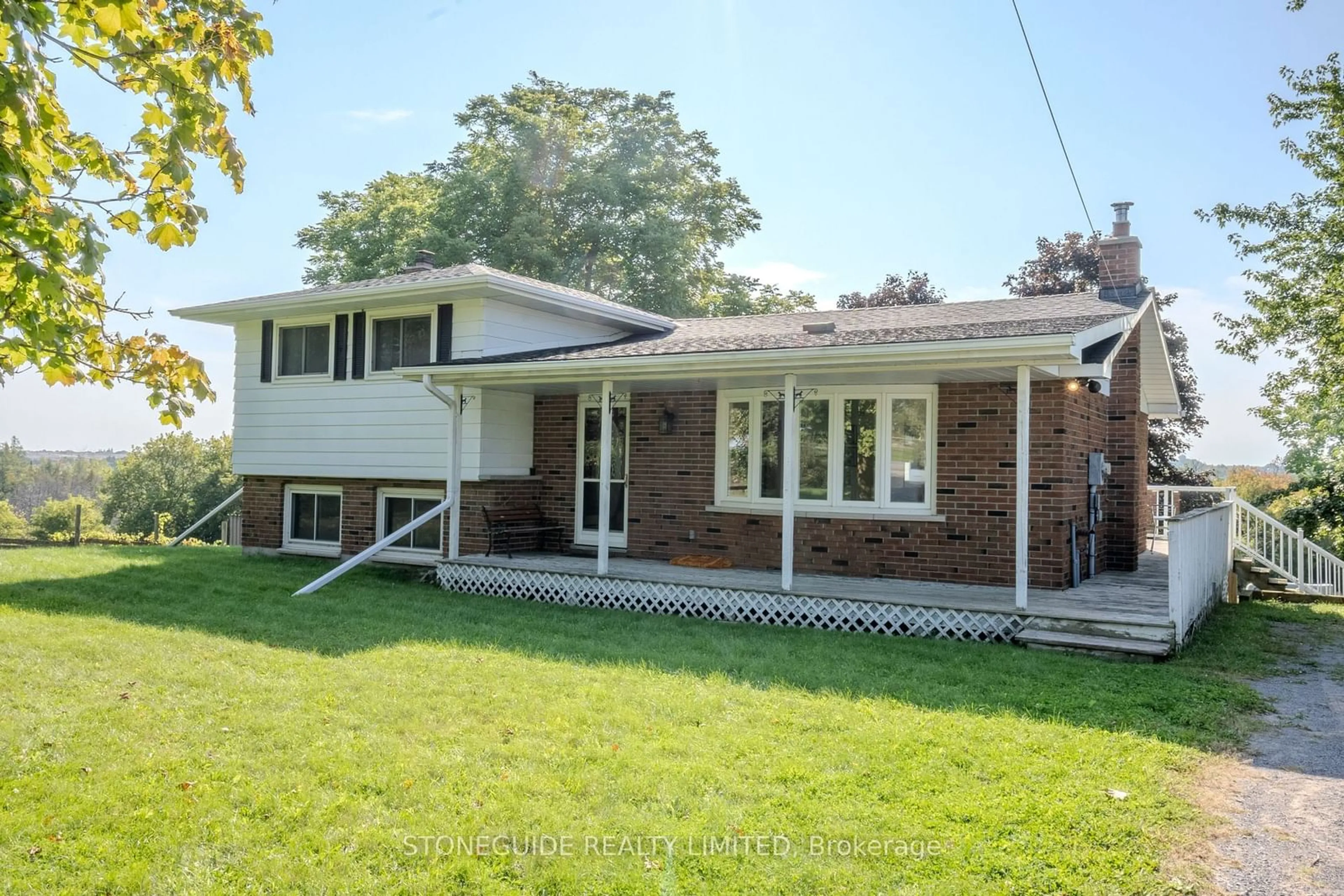 Frontside or backside of a home, cottage for 527 Lily Lake Rd, Smith-Ennismore-Lakefield Ontario K9J 6X3