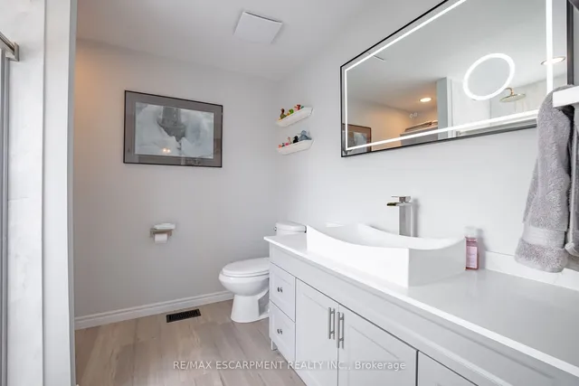 Additional property image - 93 BRADLEY Ave
