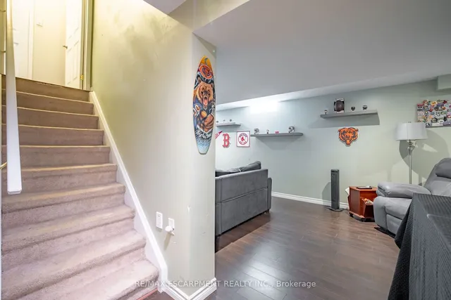 Additional property image - 93 BRADLEY Ave