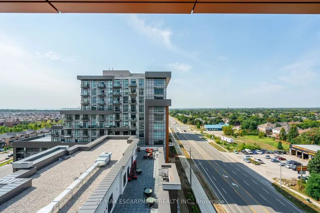 Additional property image - 470 DUNDAS St Unit 902