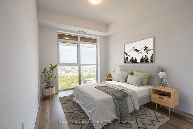 Additional property image - 470 DUNDAS St Unit 902