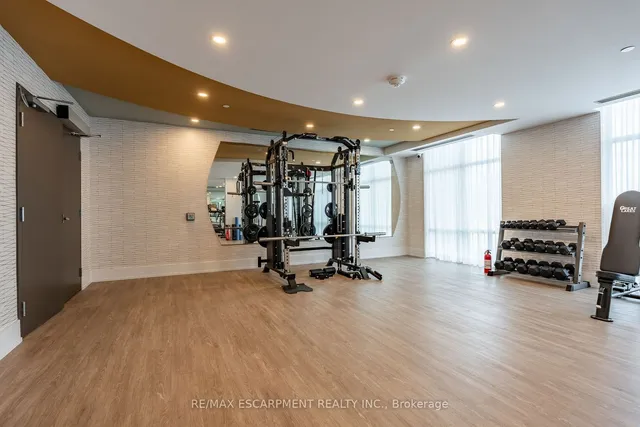 Additional property image - 470 DUNDAS St Unit 902