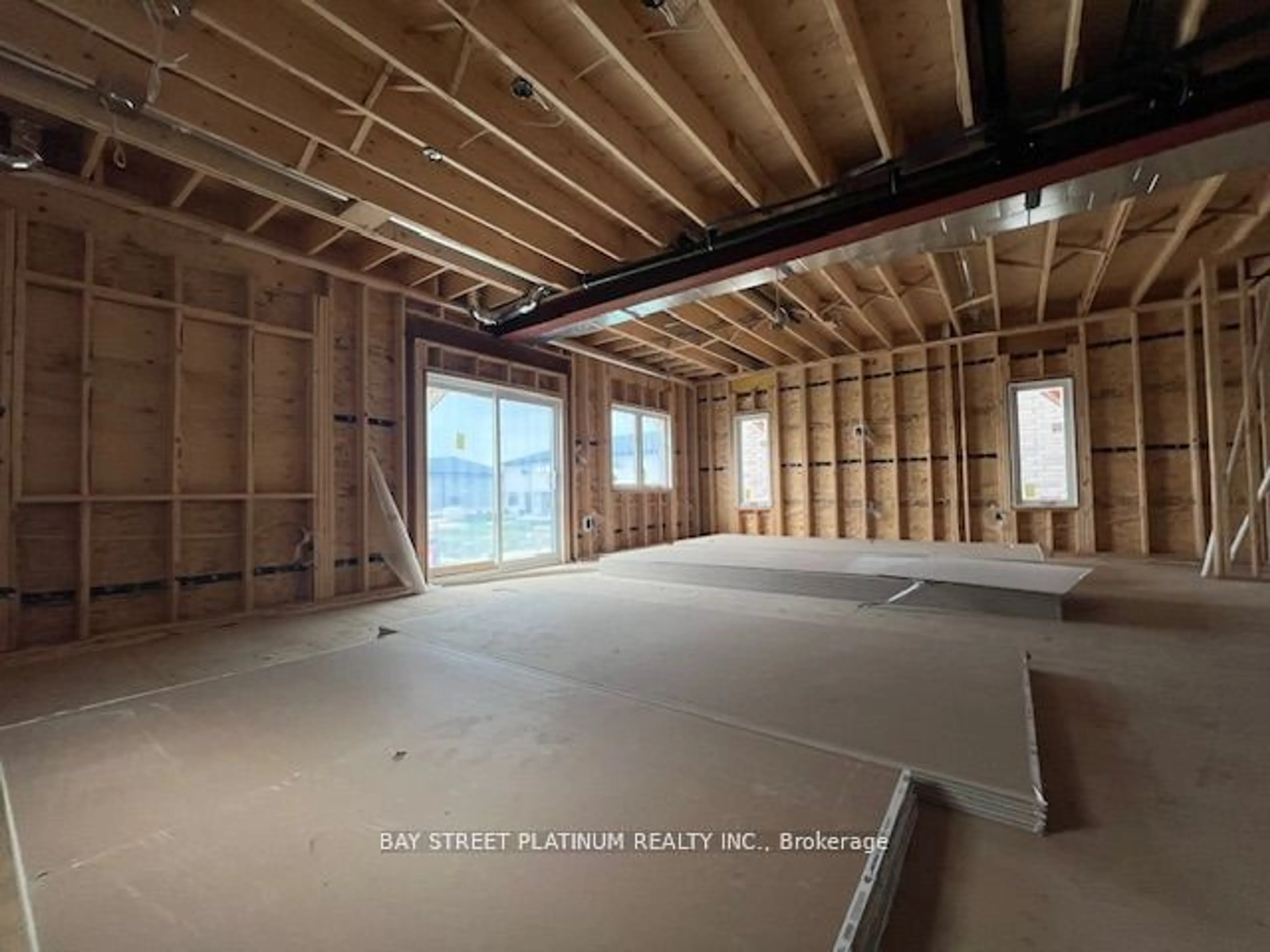 A pic of a room, cement floor for 15 ALICIA Cres, Thorold Ontario L2V 0M1