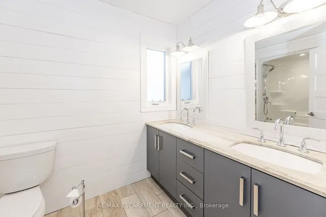 Additional property image - 106 Overdale Ave