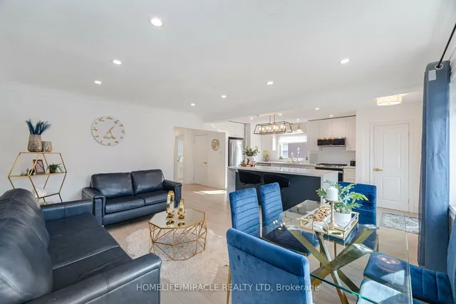 Additional image 34 of 79 CASTLEFIELD Dr
