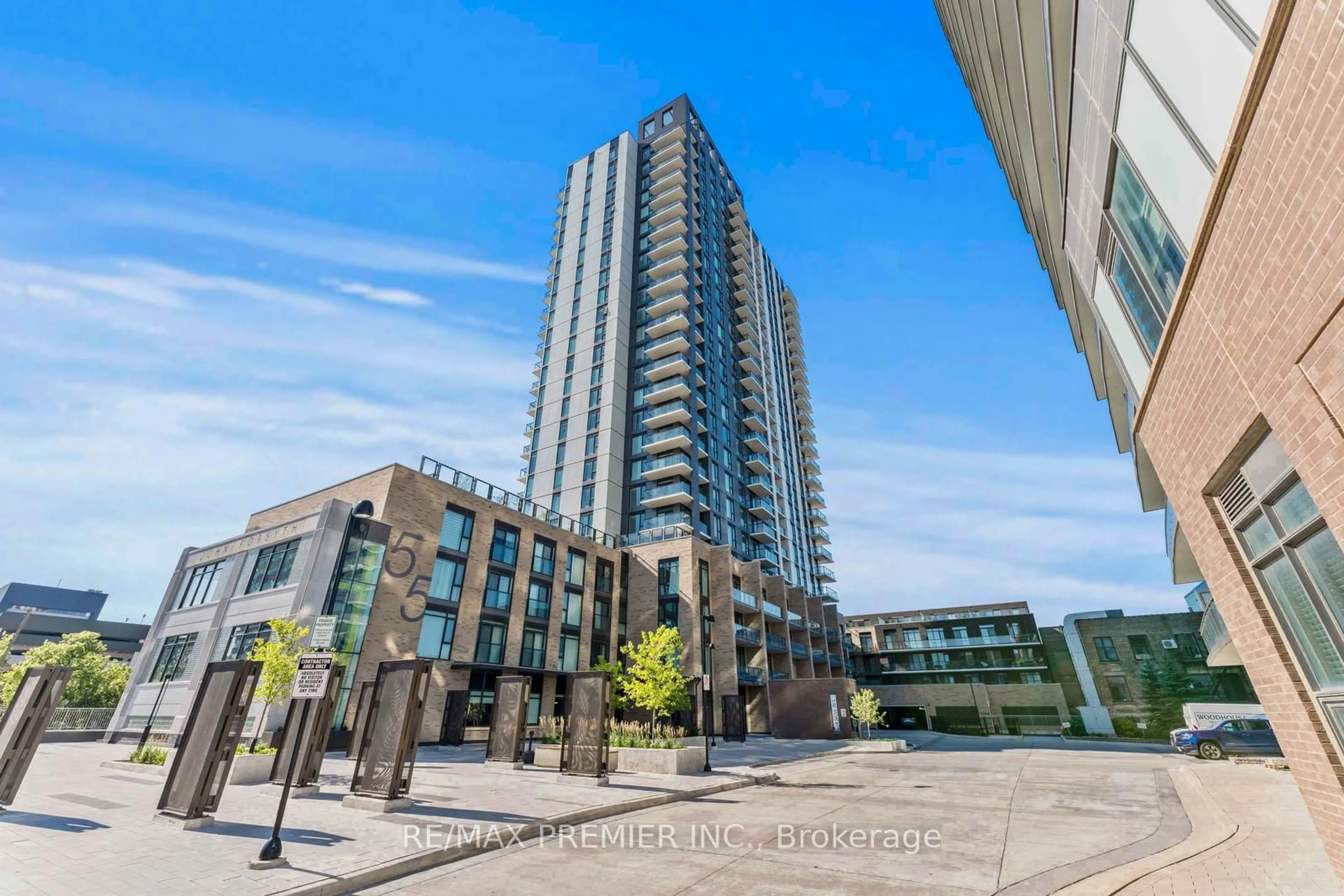 A pic from exterior of the house or condo for 55 Duke St #207, Kitchener Ontario N2H 0C9