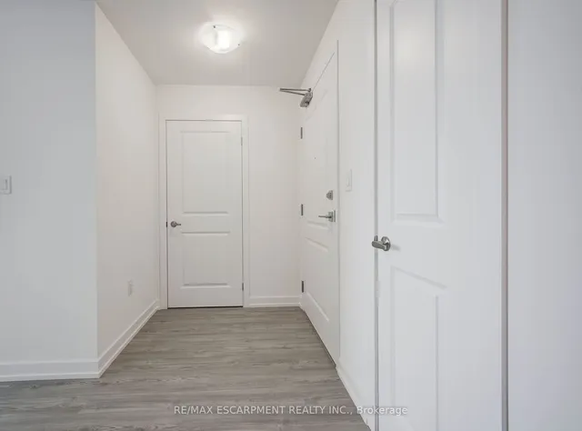 Additional property image - 470 Dundas St Unit 1108