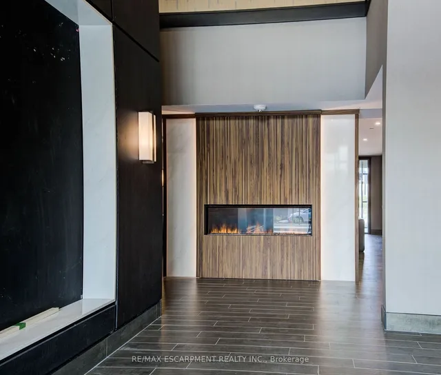 Additional property image - 470 Dundas St Unit 1108