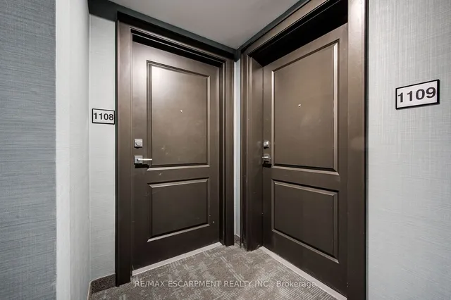 Additional property image - 470 Dundas St Unit 1108