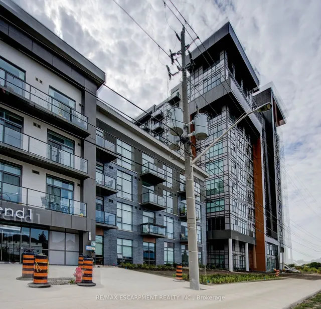 Additional property image - 450 Dundas St Unit 715