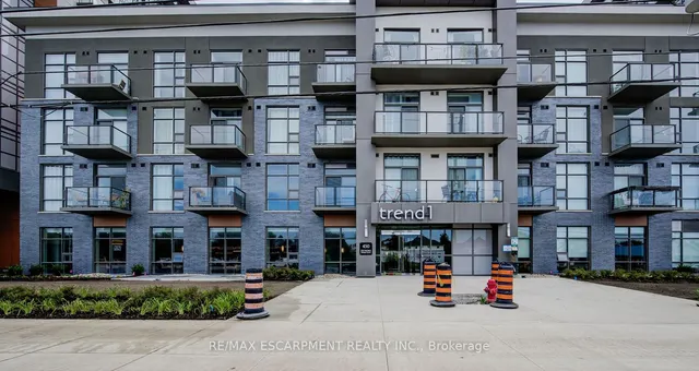 Additional property image - 450 Dundas St Unit 715