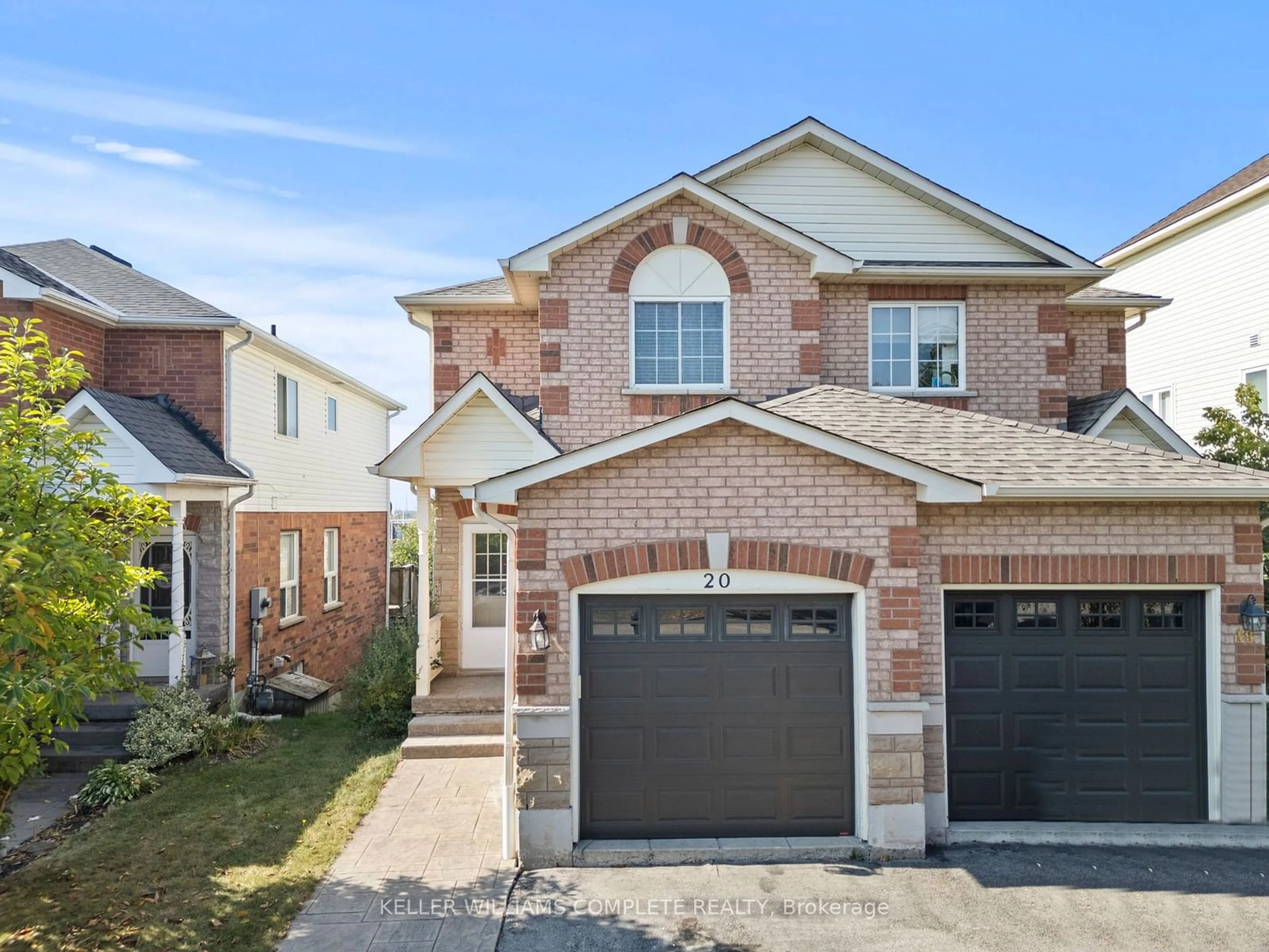 Home with brick exterior material for 20 SLATER Crt, Hamilton Ontario L0R 2H5