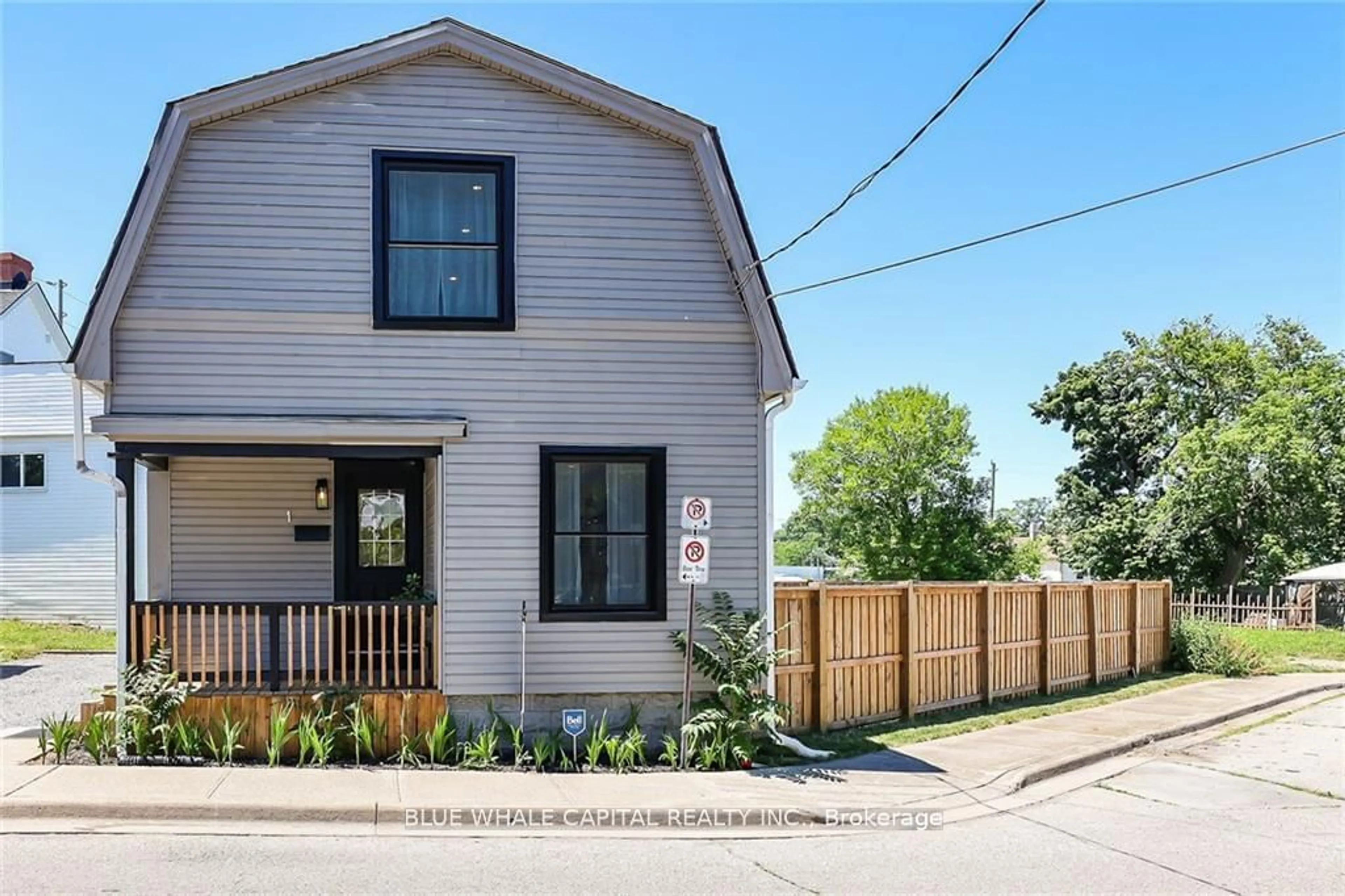 Frontside or backside of a home, cottage for 1 Prince St, St. Catharines Ontario L2R 3X6