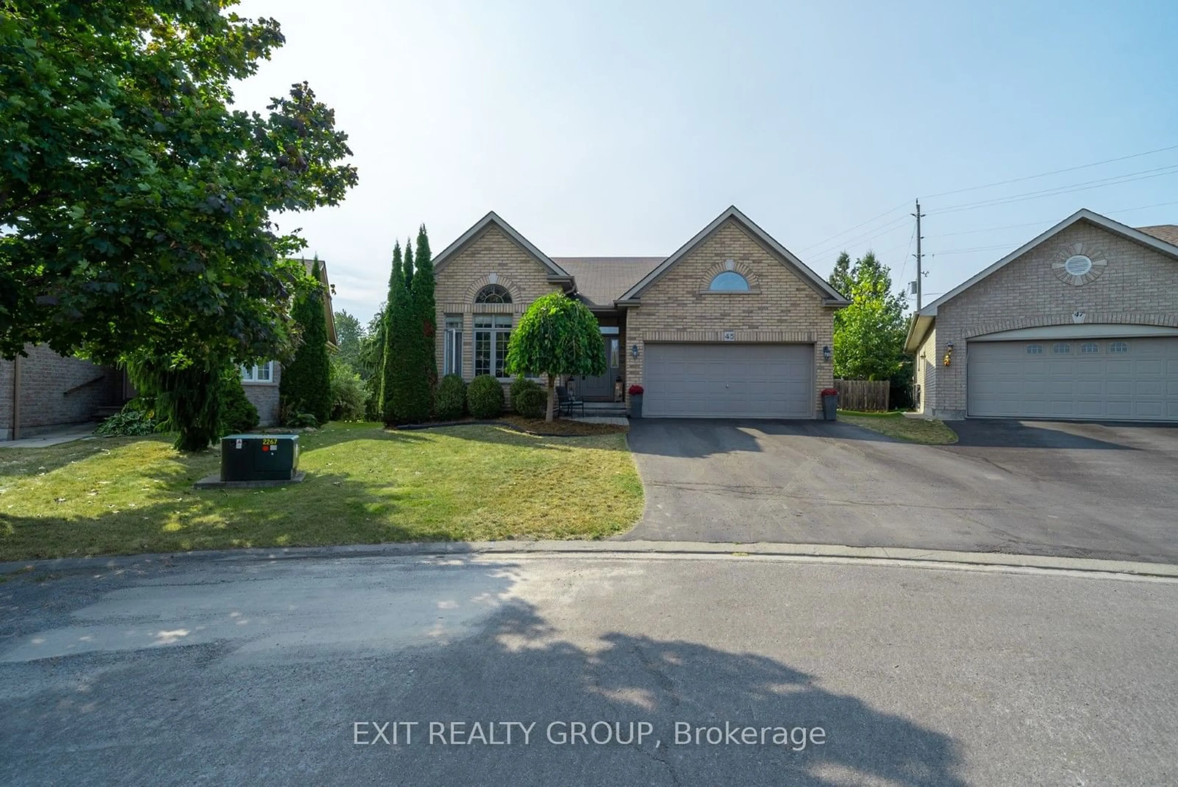 Frontside or backside of a home for 45 Gavey St, Belleville Ontario K8N 4Z5