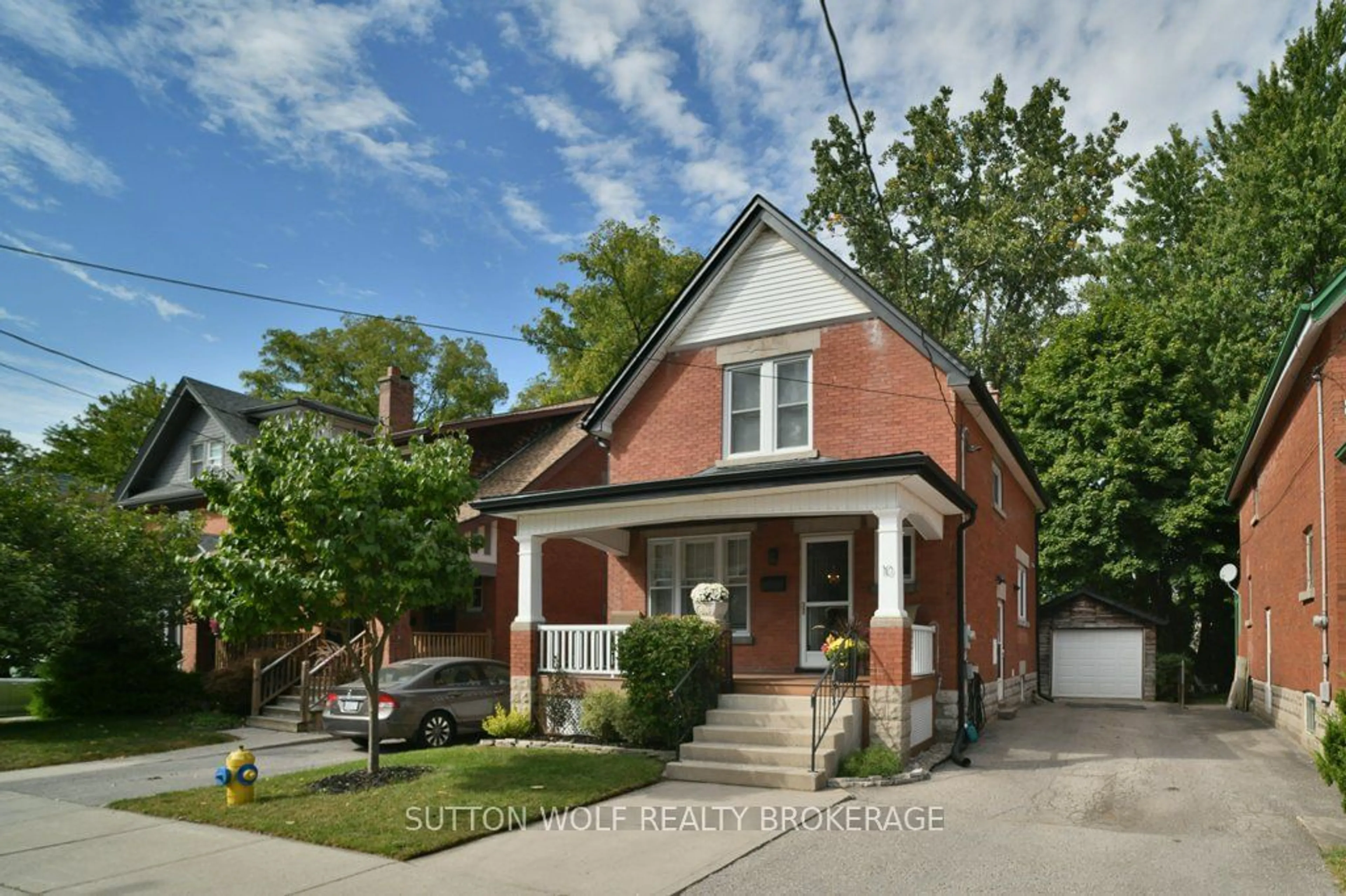 Home with brick exterior material for 10 Erie Ave, London Ontario N6J 1J1