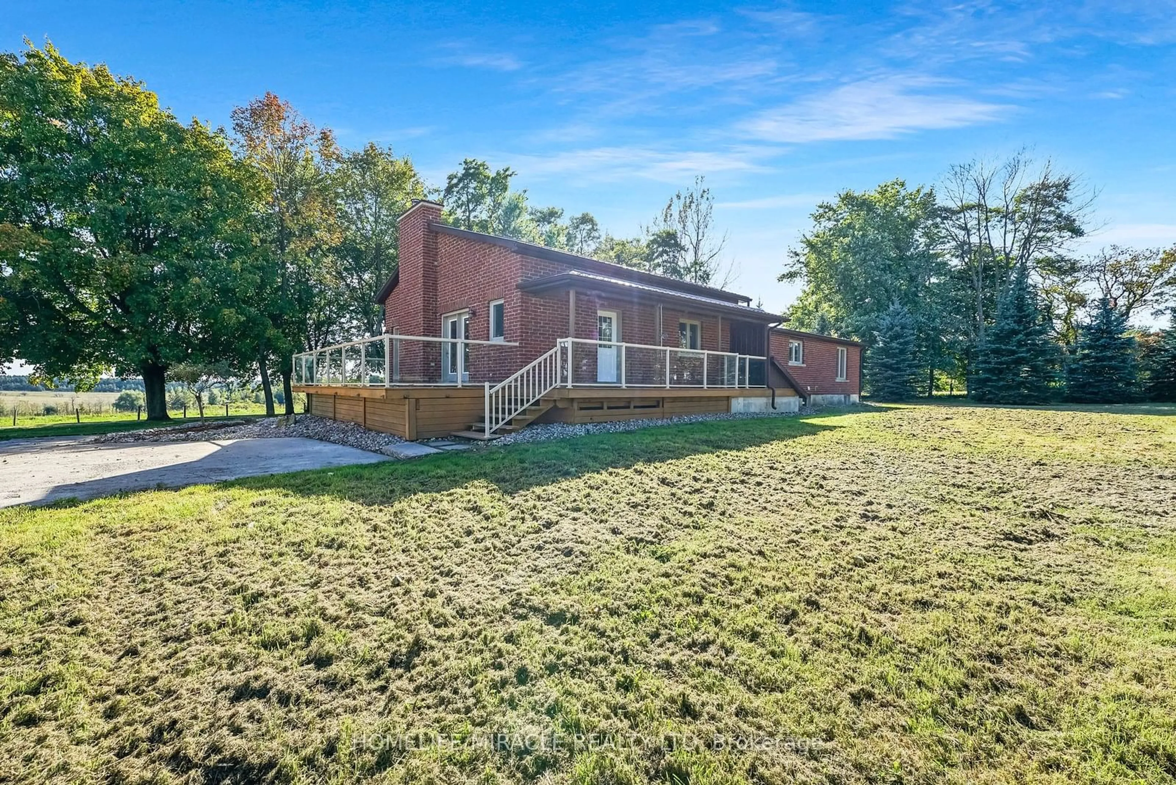 A pic from exterior of the house or condo, the front or back of building for 556389 Mulmur Melancthon Town Line, Mulmur Ontario L0N 1S6