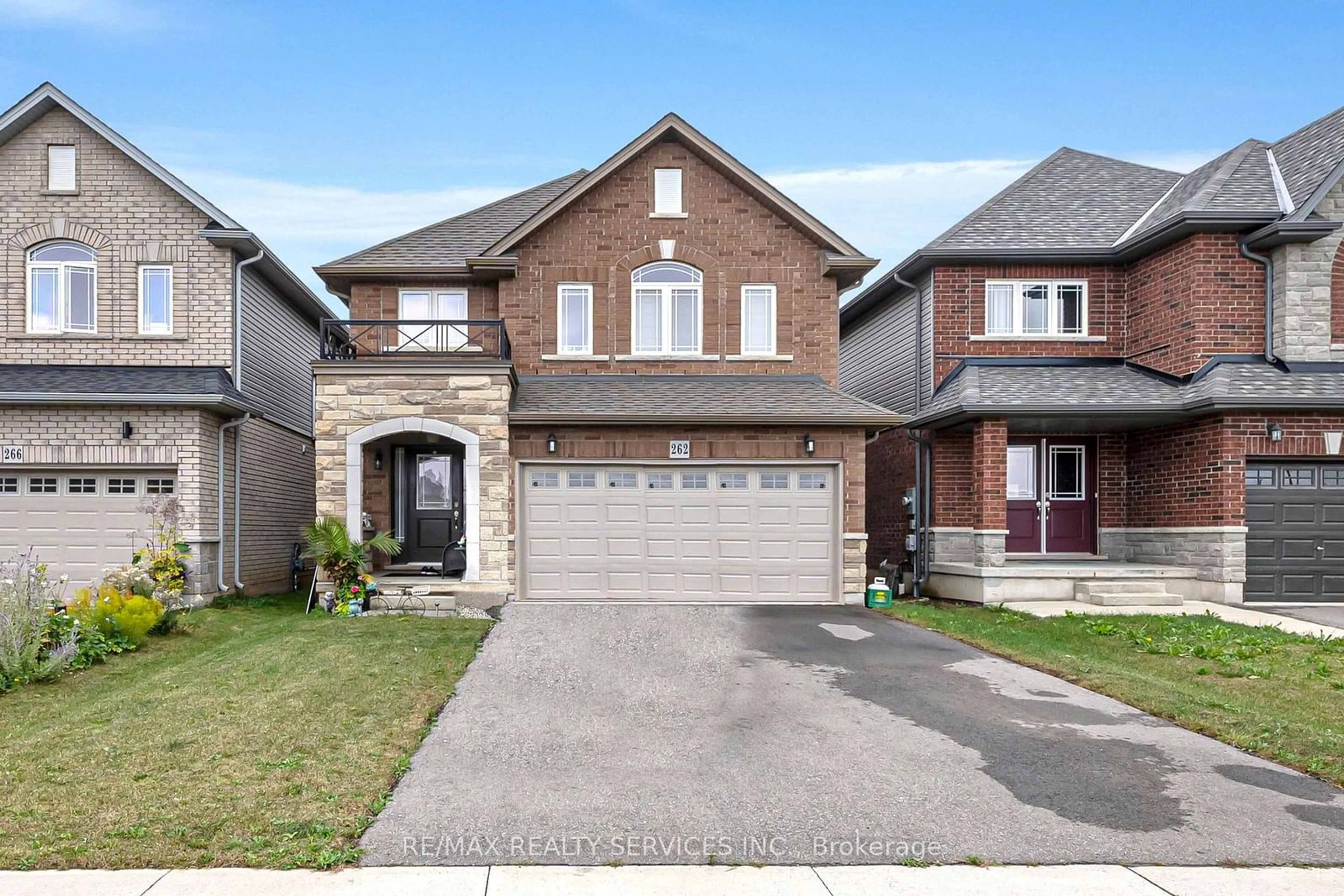 Home with brick exterior material for 262 Dalgleish Tr, Hamilton Ontario L0R 1P0