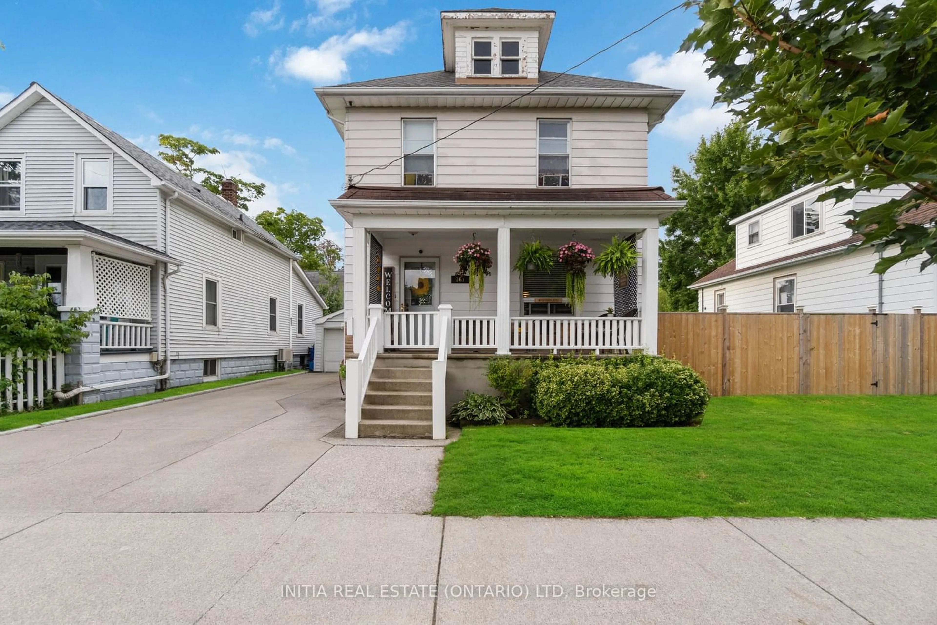 Frontside or backside of a home, the street view for 361 Devine St, Sarnia Ontario N7T 1V2