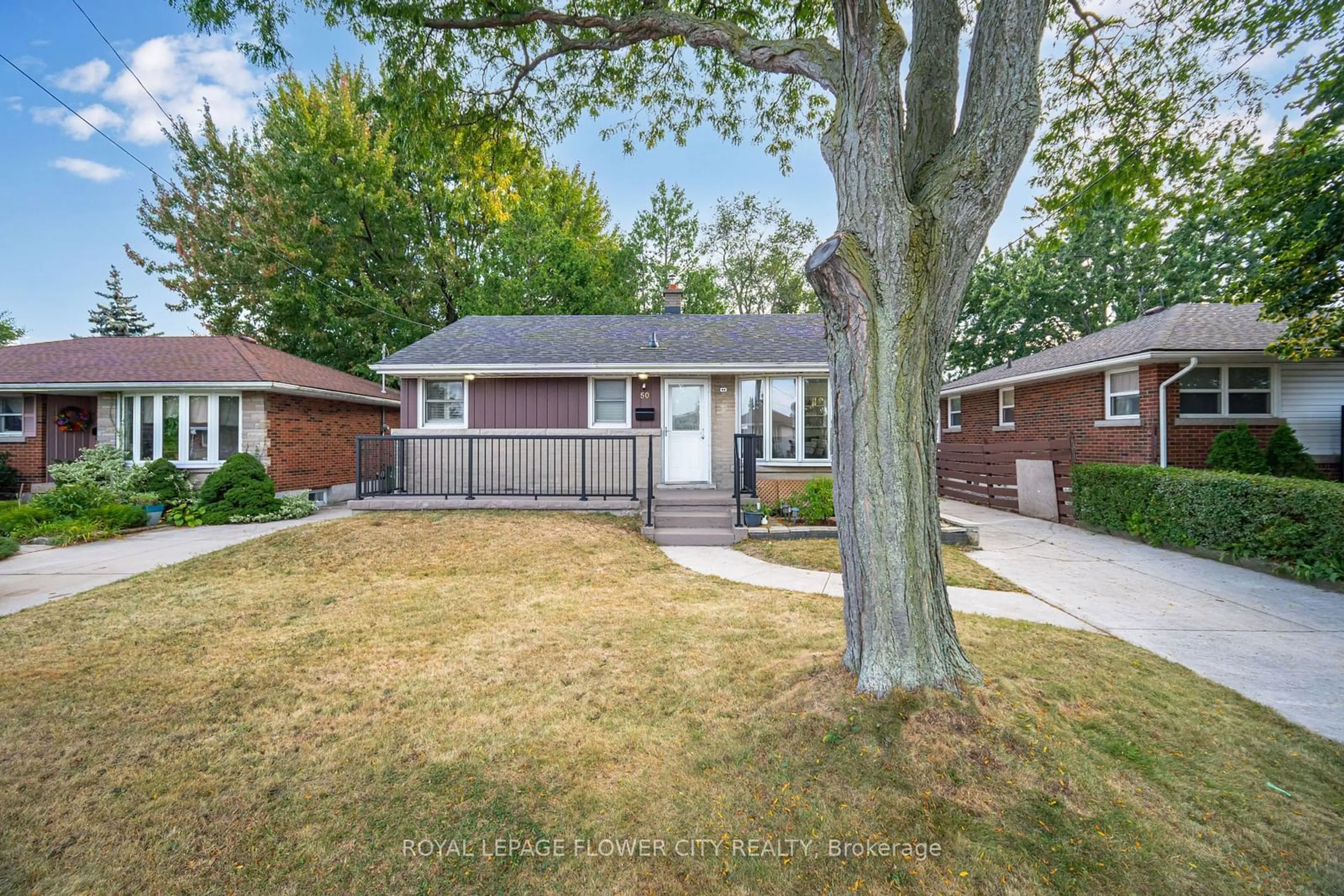 Frontside or backside of a home for 50 Beacon Ave, Hamilton Ontario L8T 2N5