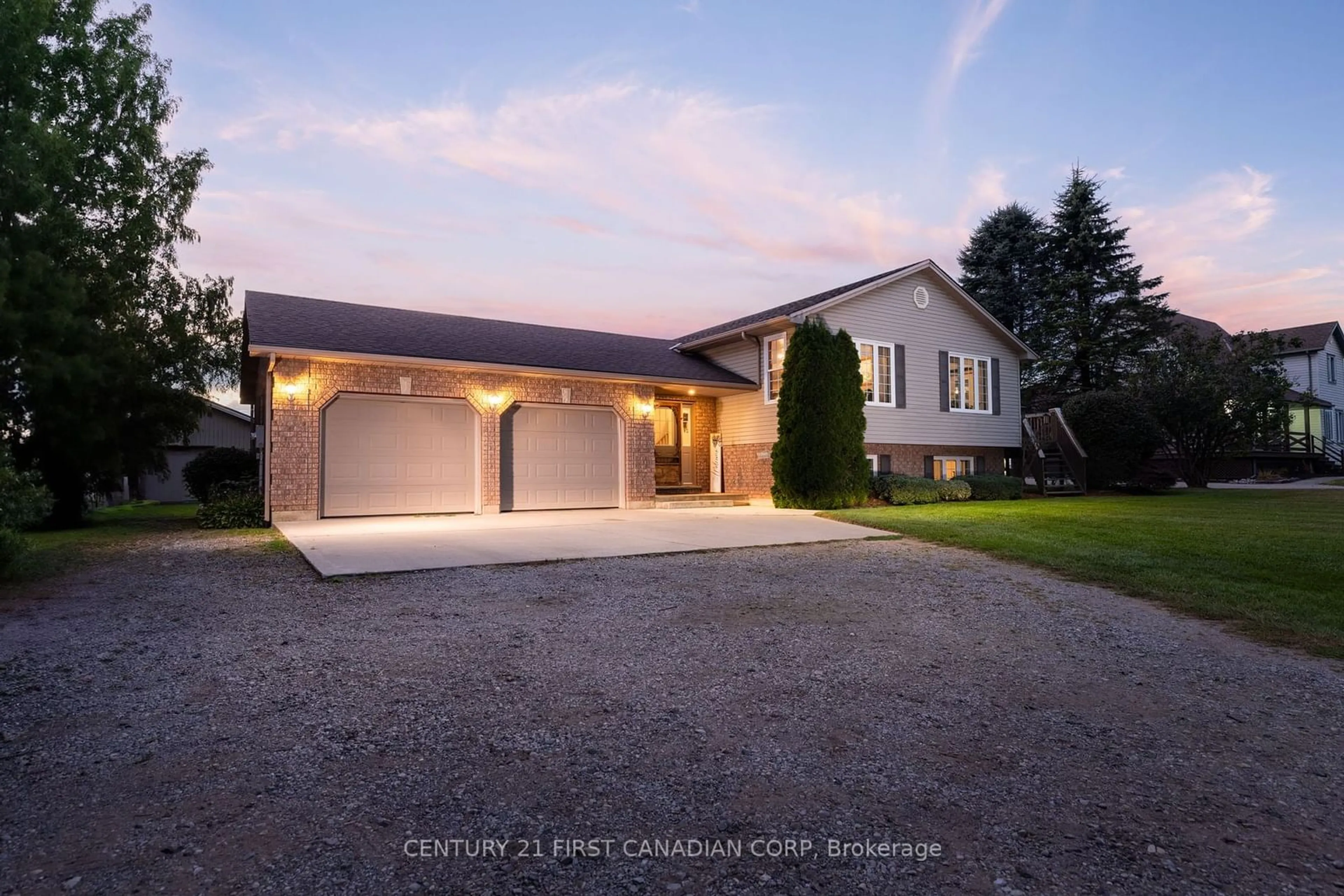 Frontside or backside of a home, cottage for 6743 Hacienda Rd, Malahide Ontario N5H 2R5