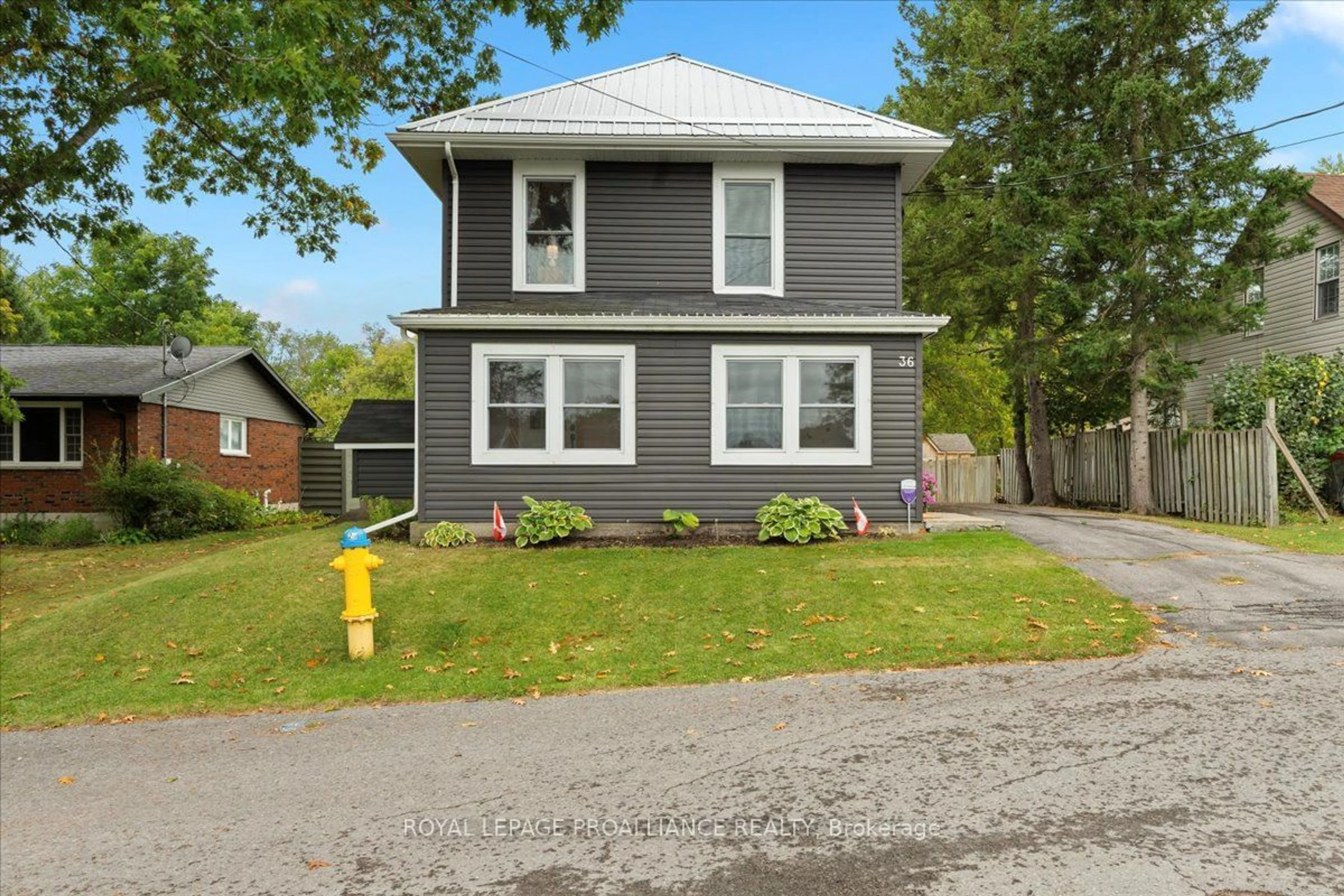 Frontside or backside of a home, cottage for 36 Emma St, Stirling-Rawdon Ontario K0K 3E0