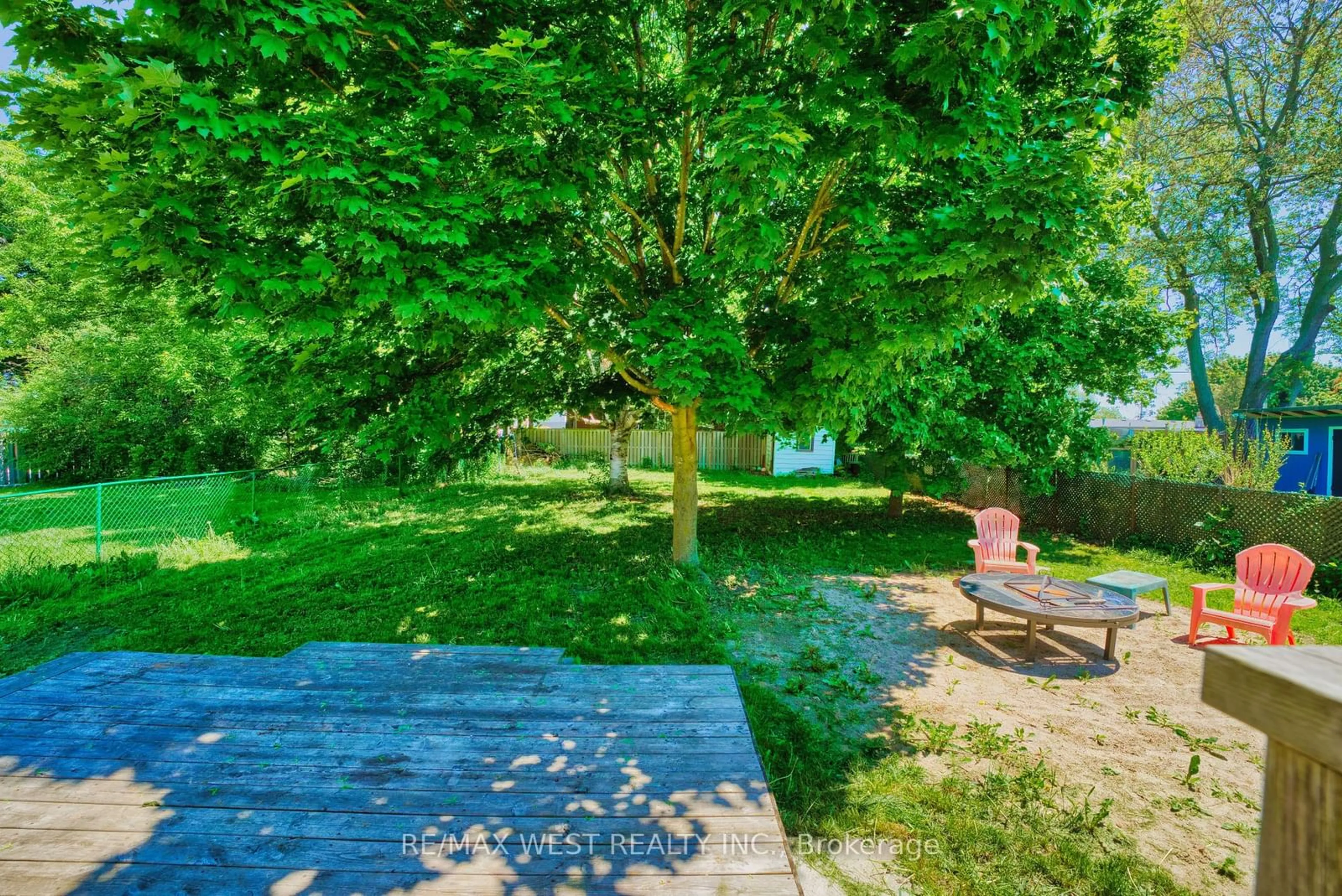 Patio, forest/trees view for 23 Hillendale Ave, Kingston Ontario K7M 1S2