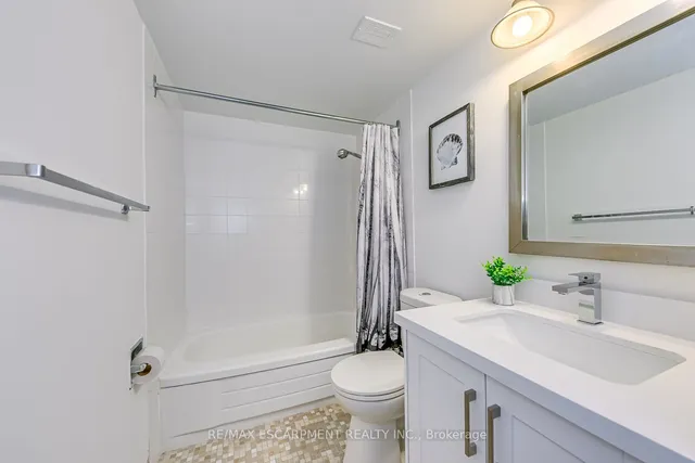 Additional property image - 150 Charlton Ave Unit 1205