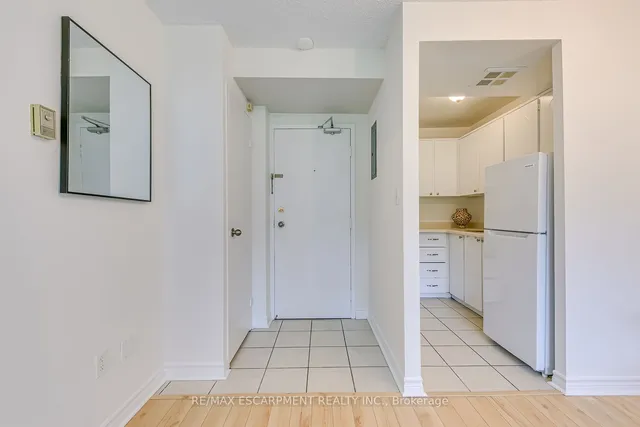 Additional property image - 150 Charlton Ave Unit 1205