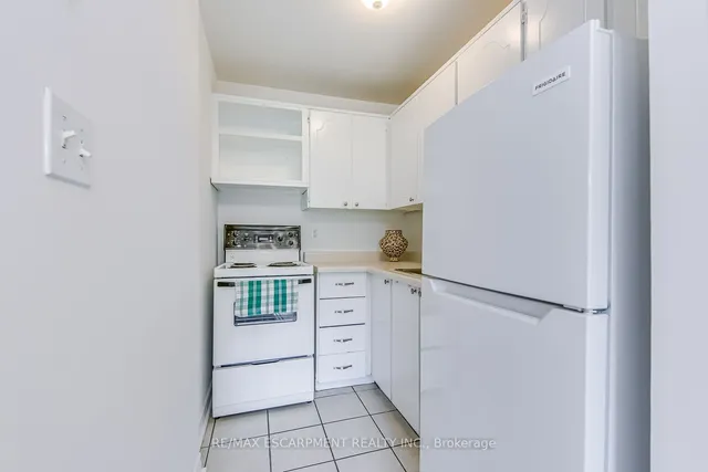Additional property image - 150 Charlton Ave Unit 1205