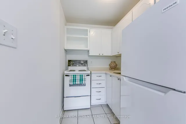 Additional property image - 150 Charlton Ave Unit 1205