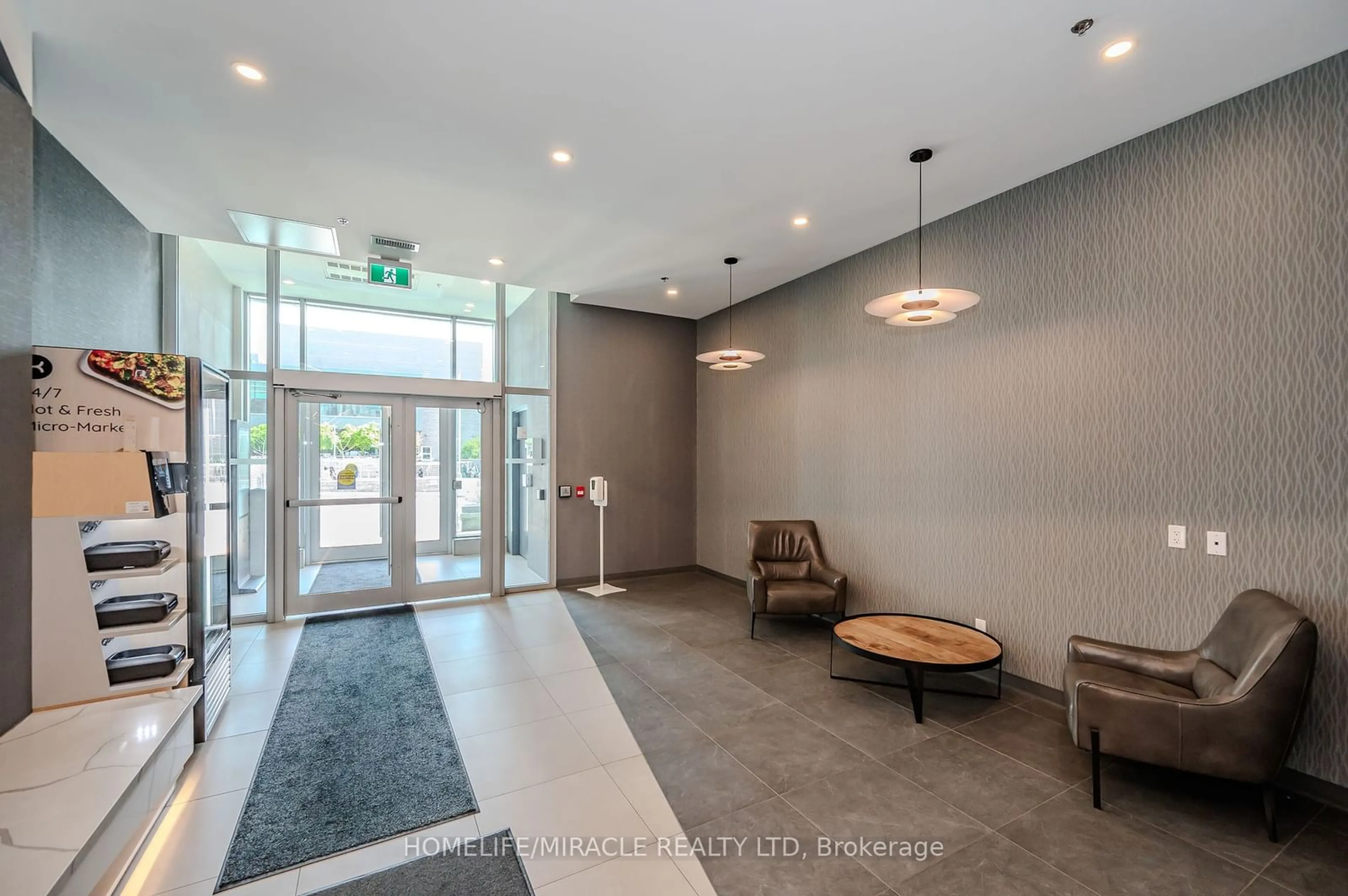 Indoor foyer for 60 FREDERICK St #3109, Kitchener Ontario N2H 0C7