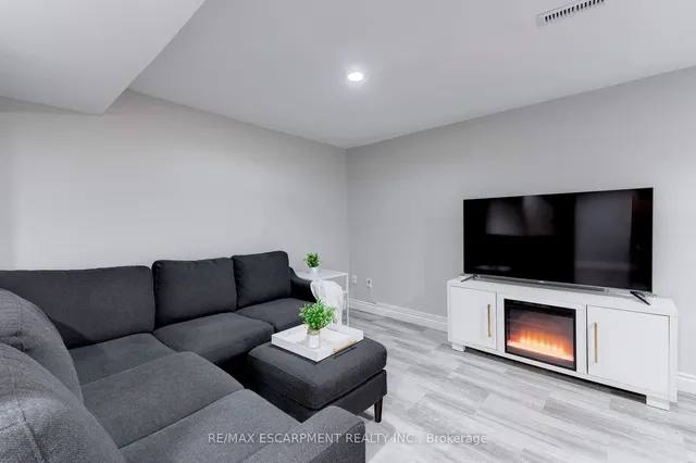 Additional property image - 386 Highland Rd Unit 31