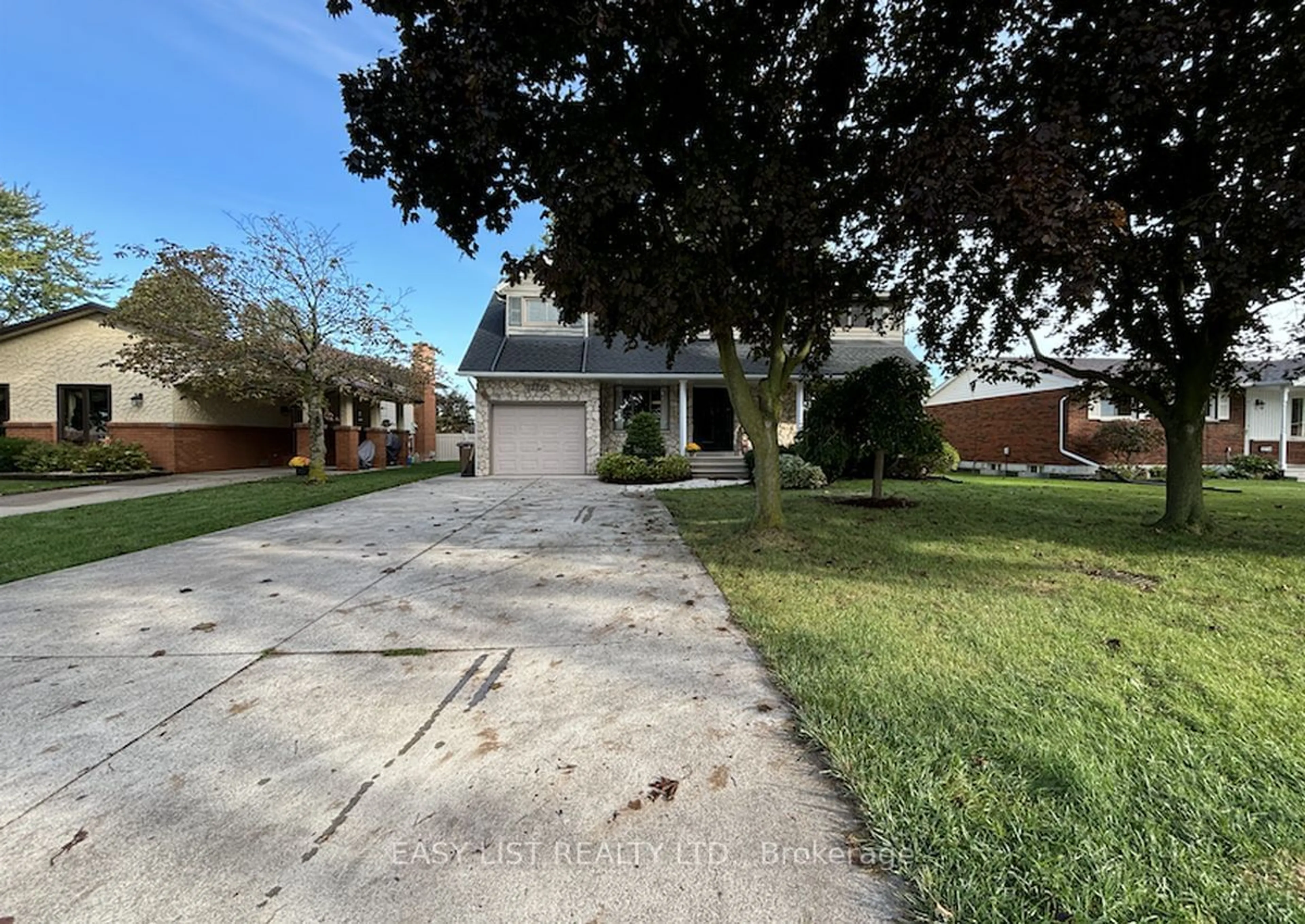 Frontside or backside of a home, the street view for 12732 Clarice Ave, Tecumseh Ontario N8N 1J6