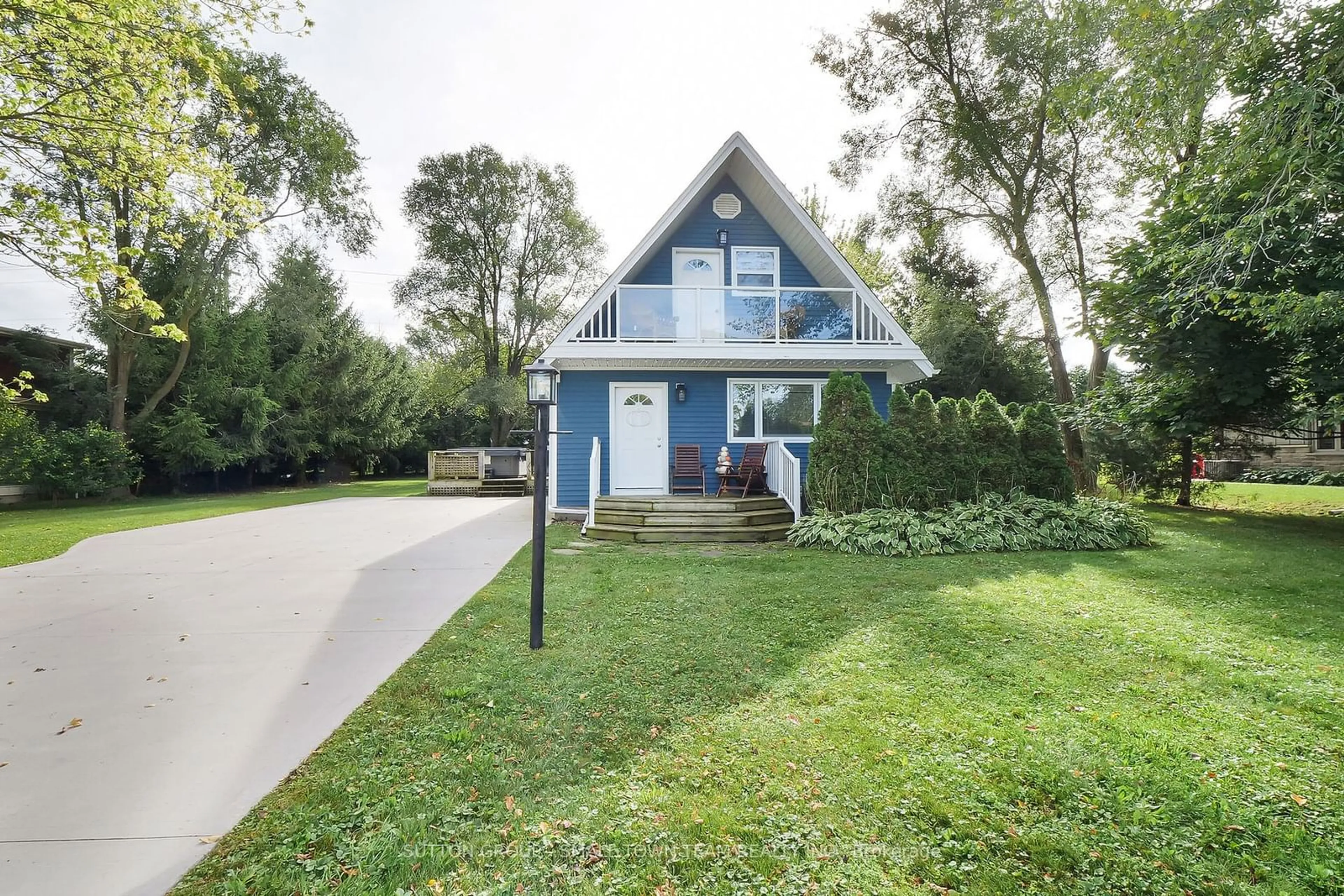 Frontside or backside of a home, cottage for 71236 Sandra St, Bluewater Ontario N0M 1N0