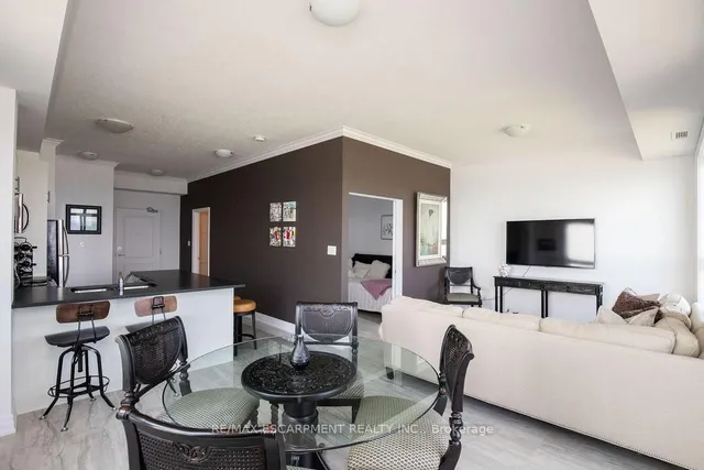 Additional property image - 101 Shoreview Pl Unit 608