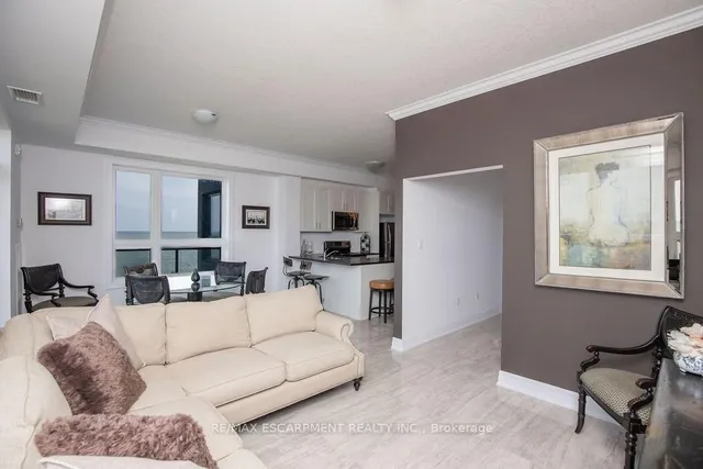 Additional property image - 101 Shoreview Pl Unit 608