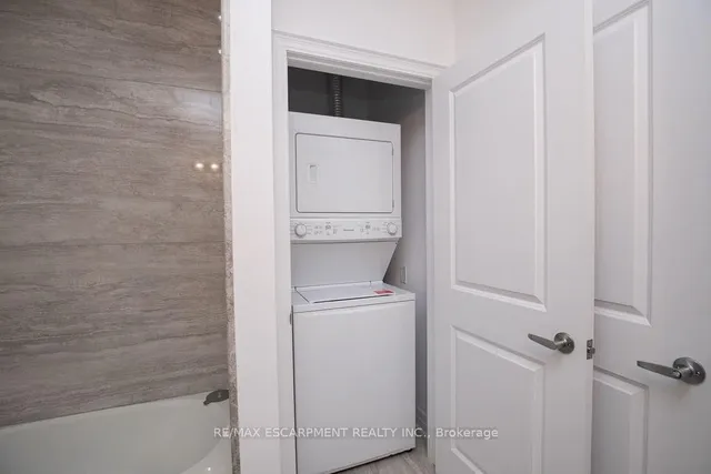 Additional property image - 101 Shoreview Pl Unit 608